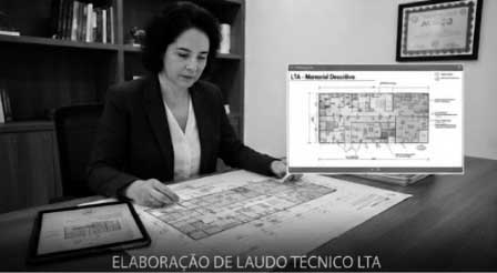 Especialista realizando a inspeção técnica para elaboração de Laudo Técnico LTA em estabelecimento comercial.